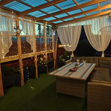 דירה Cozy Nest בנדון