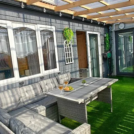 Cozy Nest * בנדון