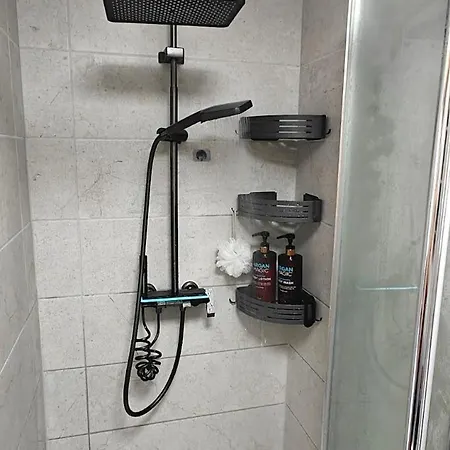 Cozy Nest דירה בנדון