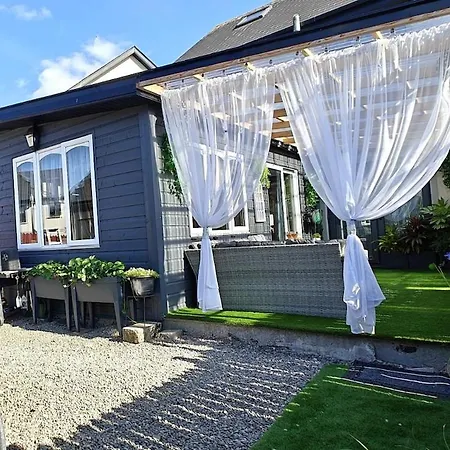 Cozy Bandon Nest Bandon