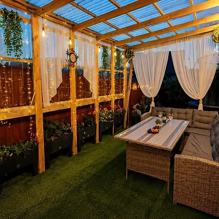 Cozy Nest * 班敦
